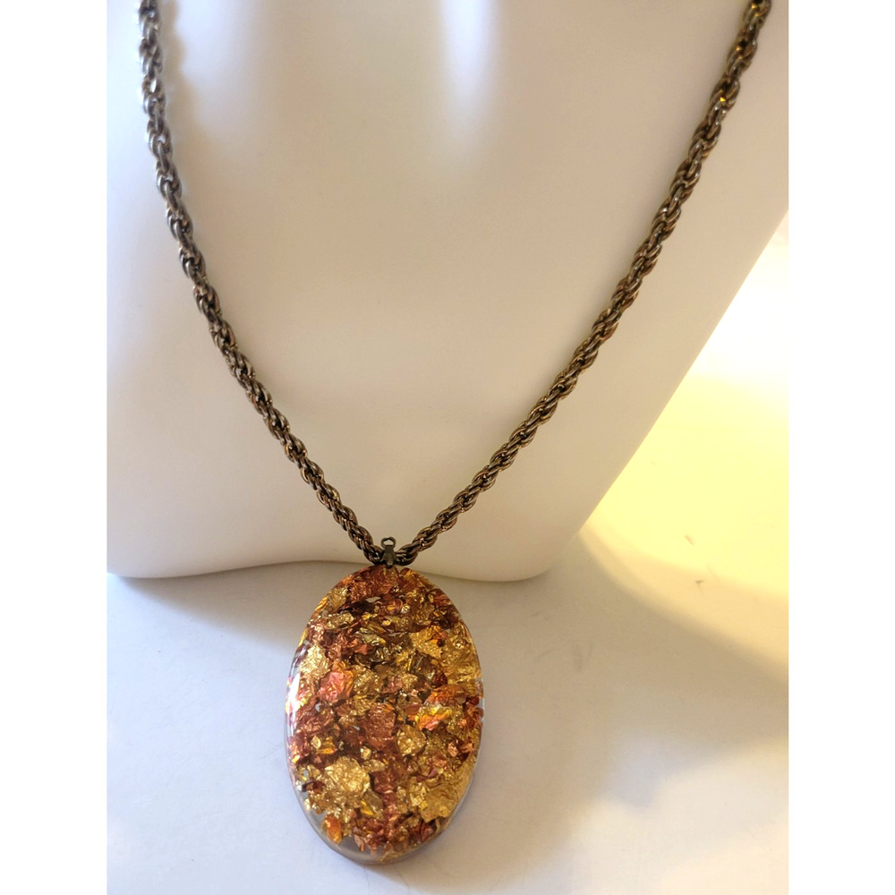 Vintage Estate Necklace Orange Gold‎ flake Cabochon Oval Resin Pendant Jewelry - Picture 2 of 6